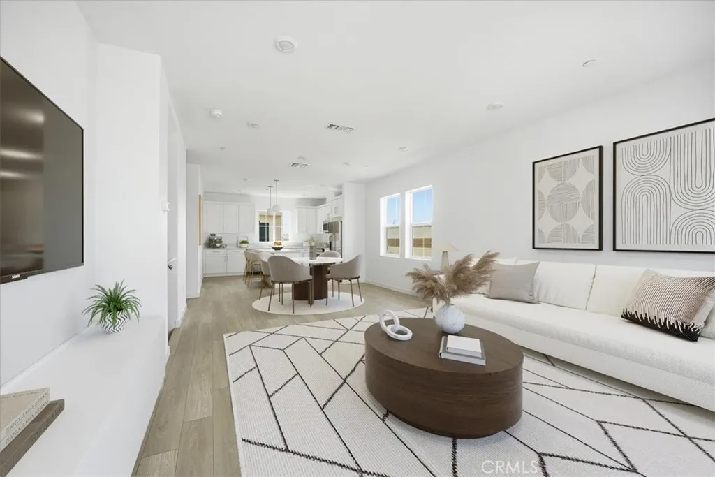 9401 Presley Street, South El Monte, California 91733 home-pic-10